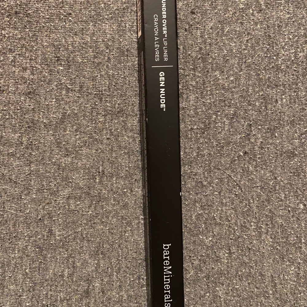 BareMinerals On Point lipliner